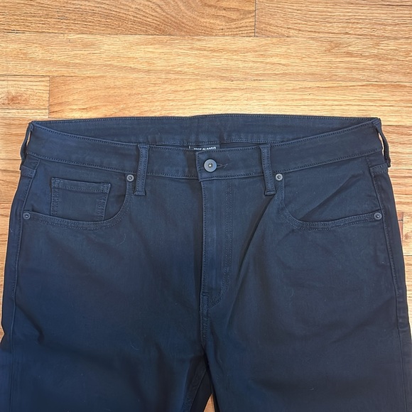 True Classic Comfort Stretch Men's Jeans New with Tags - Picture 6 of 10